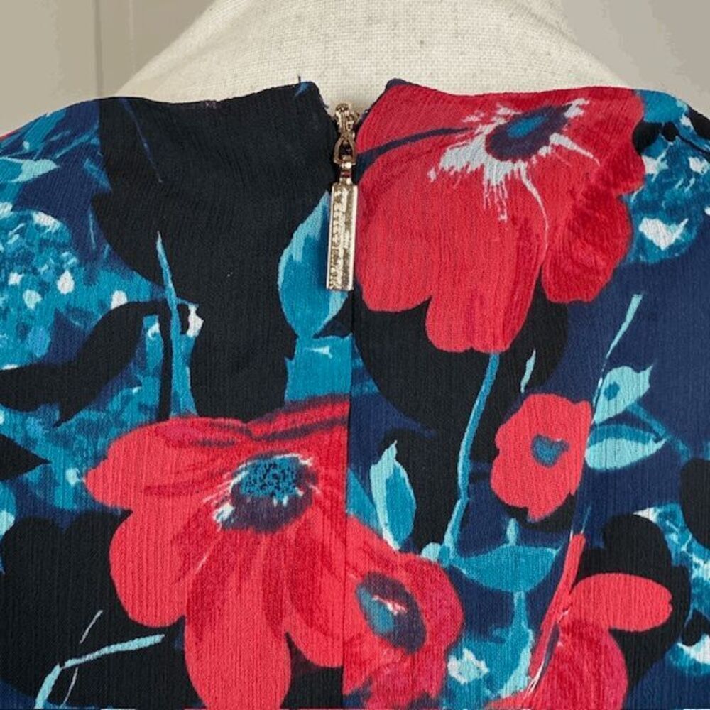 NWT Karl Lagerfeld Navy Floral Shift Dress Short Ruffle Flutter Sleeve‎ Size 10 - Picture 4 of 13